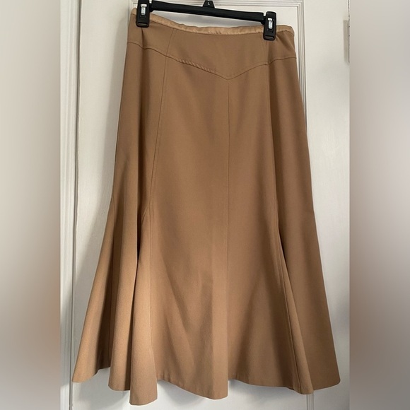 Zac & Rachel Brown Fishtail Skirt, Size 6P - Picture 1 of 9